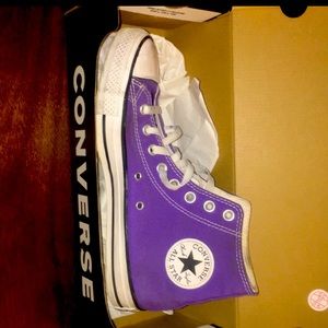 Purple Converse All star